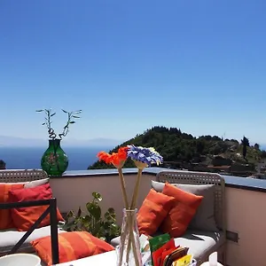 https://larabesco.hotels-amalfi.com